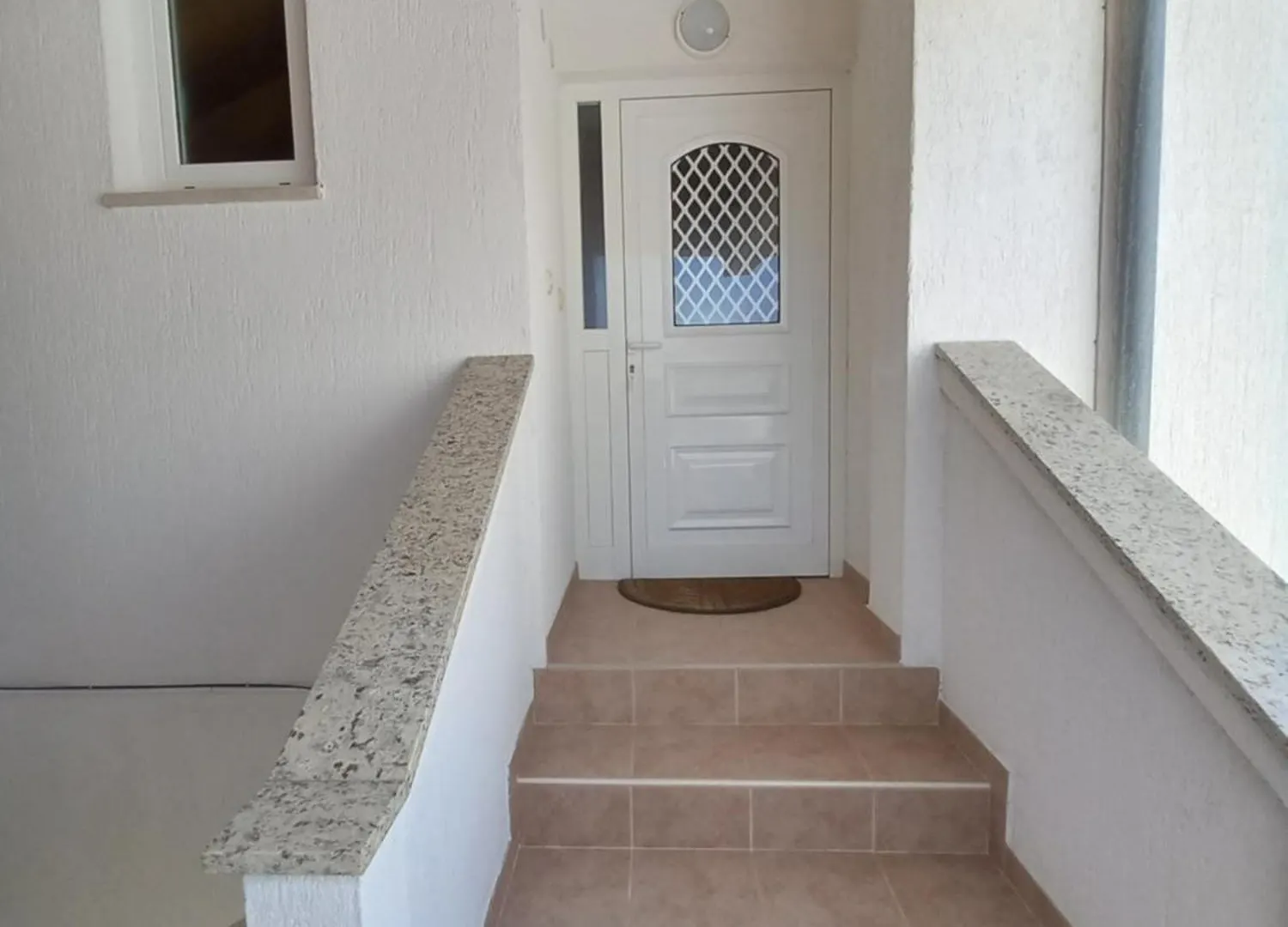 Apartment Preka Palit